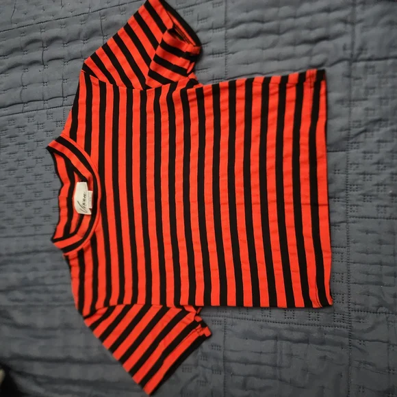 Vixen Bad Girl Striped Red and Black Women's Crop Top XS - Picture 3 of 4